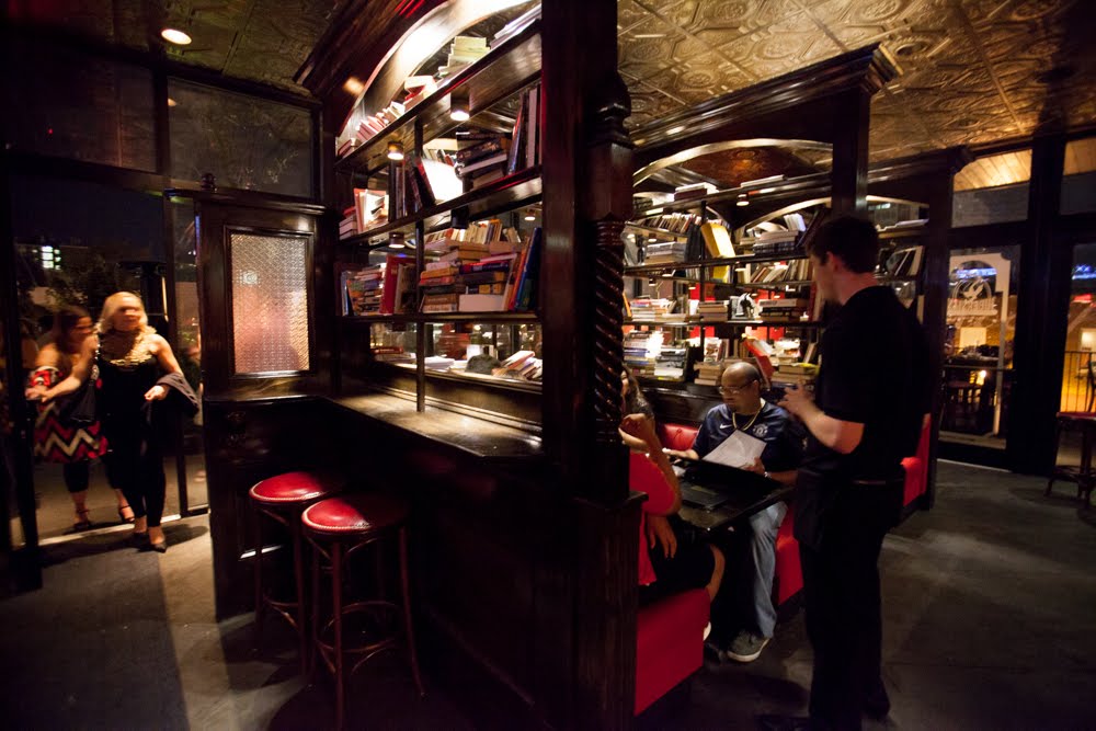 Hibernian Irish Pub & Restaurant photo
